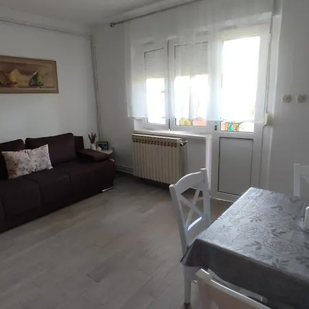 Apartment By The Sea Supetarska Draga - Gonar, Rab - 24383 Rab Town