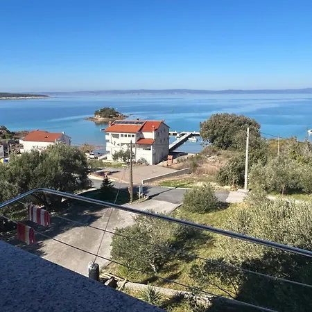 Apartment By The Sea Supetarska Draga - Gonar, Rab - 24383 Rab Town